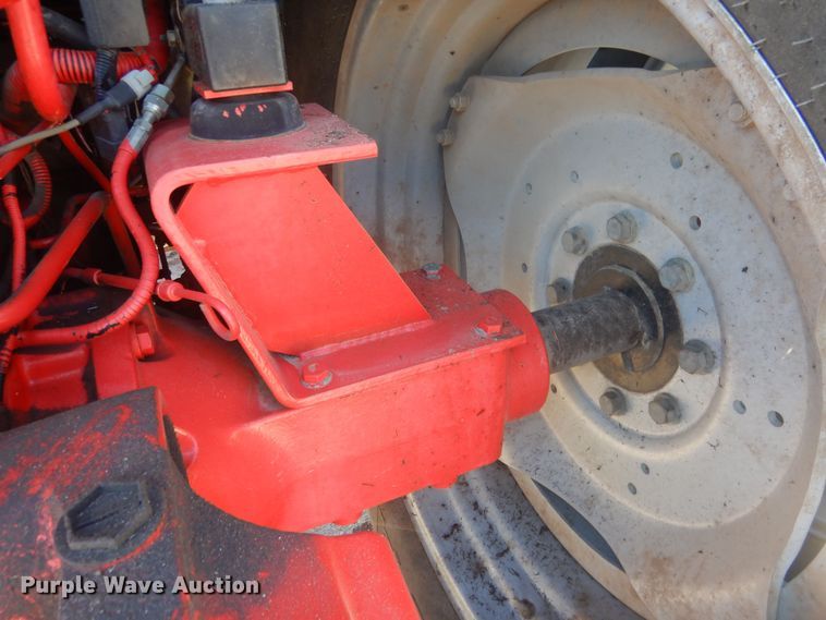 image for item HQ9537 2004 McCormick MTX120  MFWD tractor