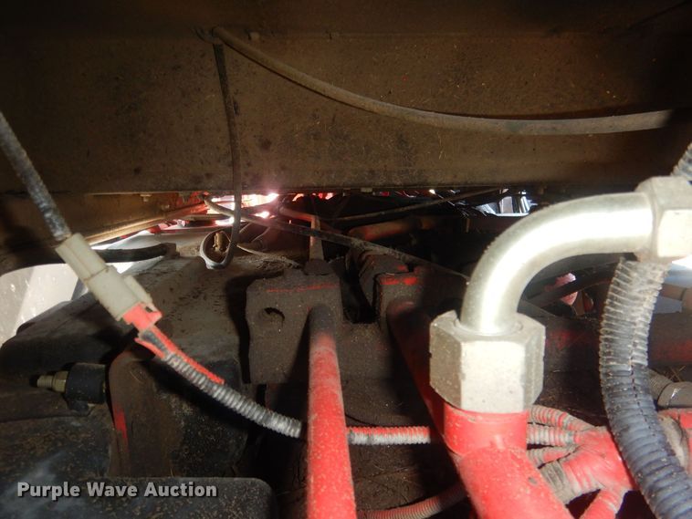 image for item HQ9537 2004 McCormick MTX120  MFWD tractor