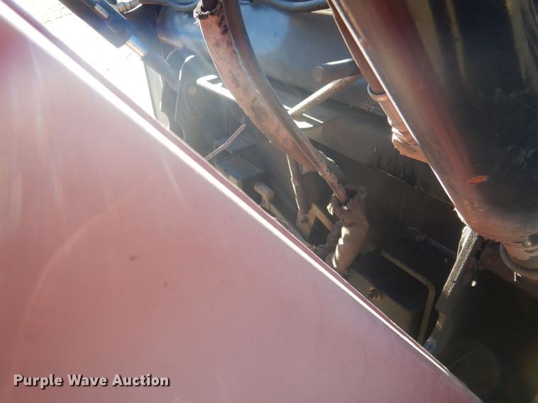 image for item HQ9537 2004 McCormick MTX120  MFWD tractor