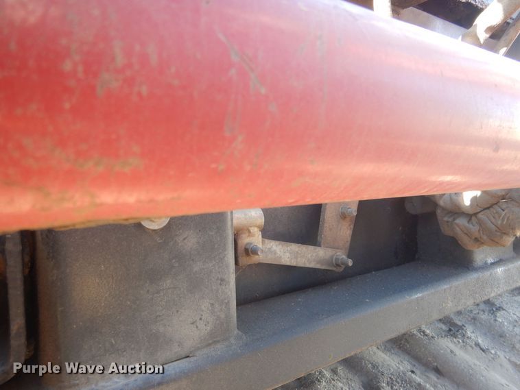 image for item HQ9537 2004 McCormick MTX120  MFWD tractor