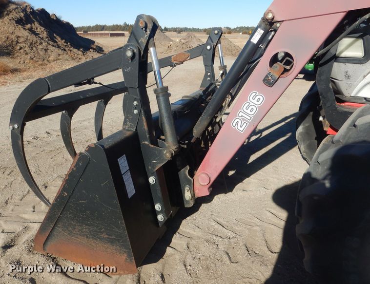 image for item HQ9537 2004 McCormick MTX120  MFWD tractor