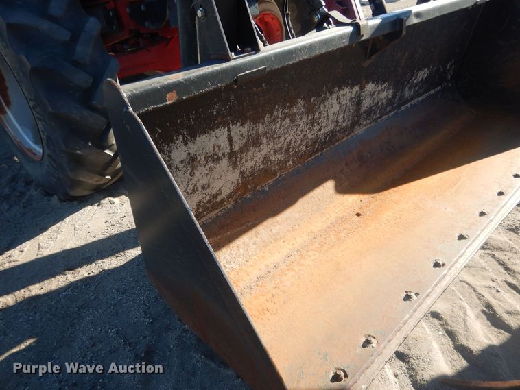 image for item HQ9537 2004 McCormick MTX120  MFWD tractor