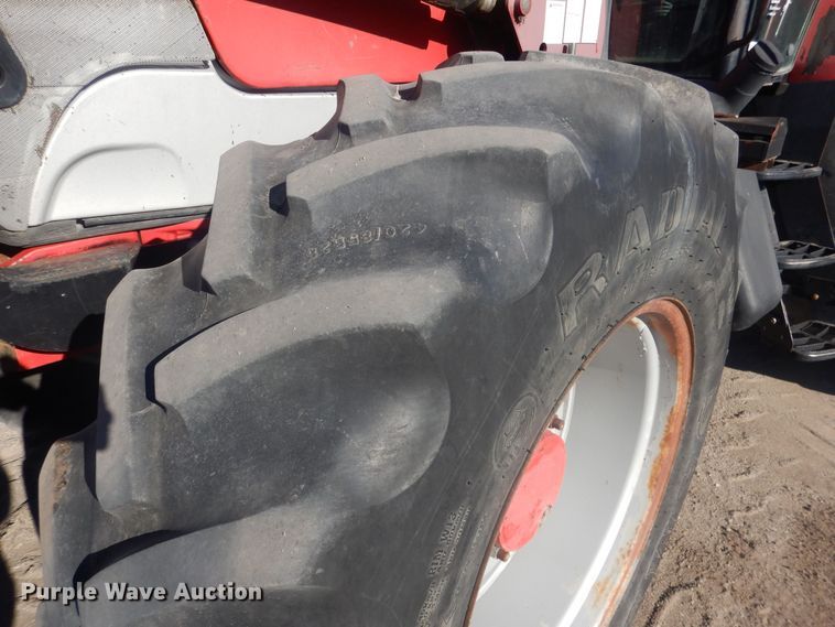 image for item HQ9537 2004 McCormick MTX120  MFWD tractor