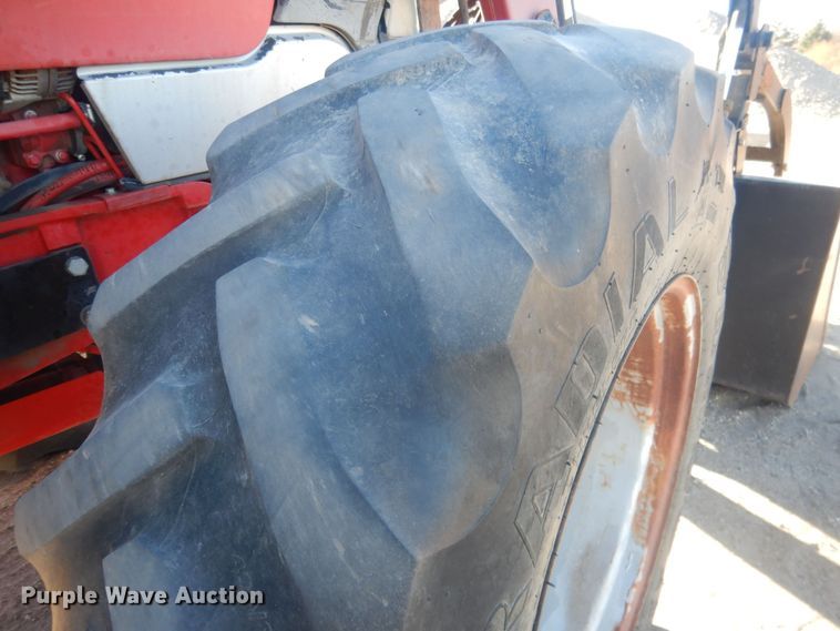 image for item HQ9537 2004 McCormick MTX120  MFWD tractor