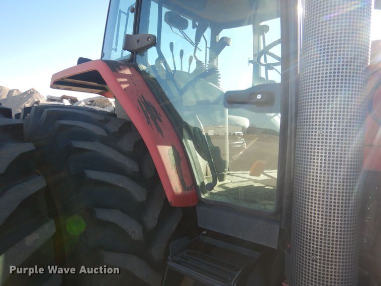 image for item HQ9537 2004 McCormick MTX120  MFWD tractor