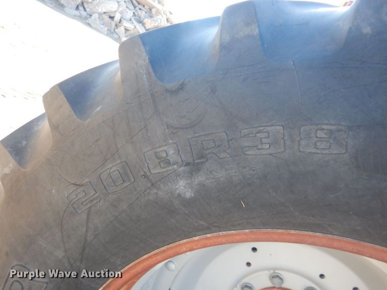 image for item HQ9537 2004 McCormick MTX120  MFWD tractor