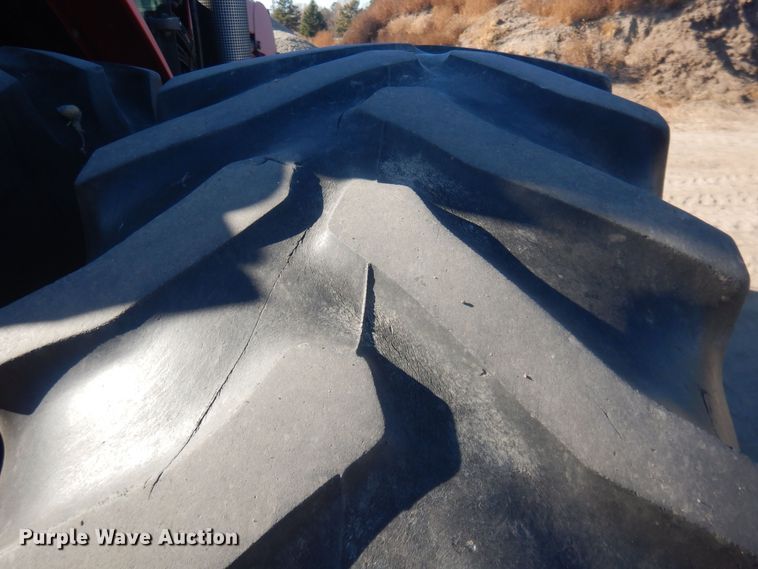 image for item HQ9537 2004 McCormick MTX120  MFWD tractor