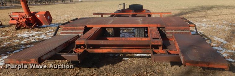 image for item HQ9553 Donahue  implement trailer