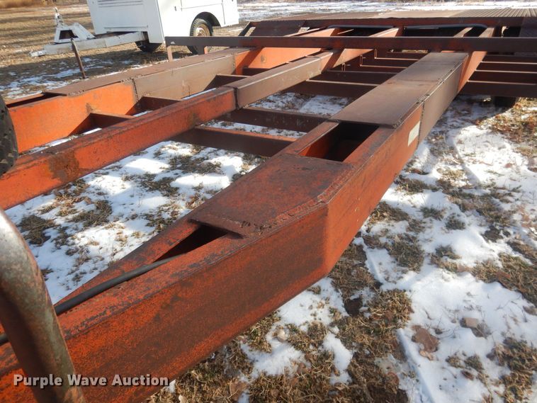 image for item HQ9553 Donahue  implement trailer