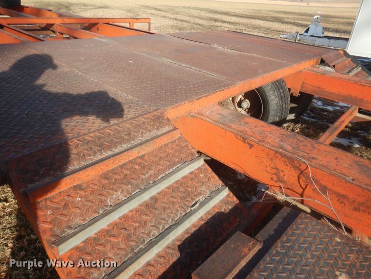 image for item HQ9553 Donahue  implement trailer