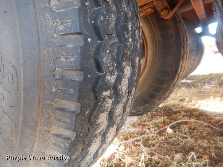 image for item HQ9553 Donahue  implement trailer