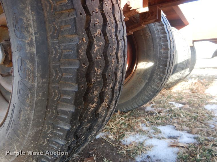 image for item HQ9553 Donahue  implement trailer