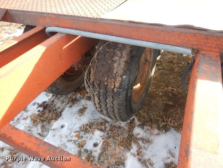 image for item HQ9553 Donahue  implement trailer