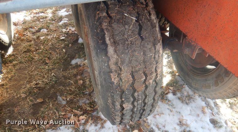 image for item HQ9553 Donahue  implement trailer