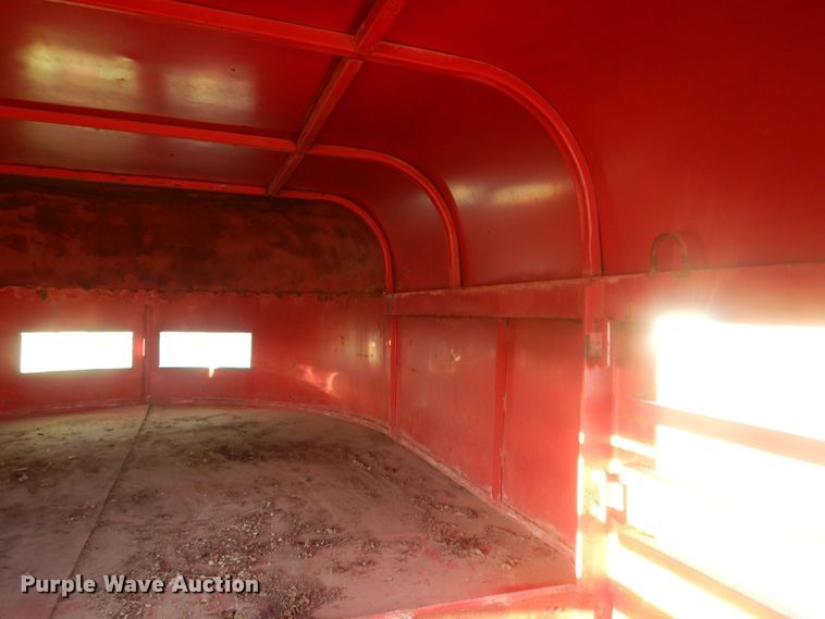 image for item HQ9559 1978  livestock trailer