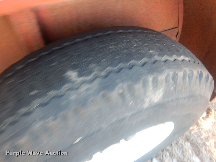 image for item HQ9559 1978  livestock trailer