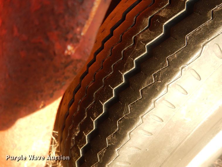 image for item HQ9559 1978  livestock trailer