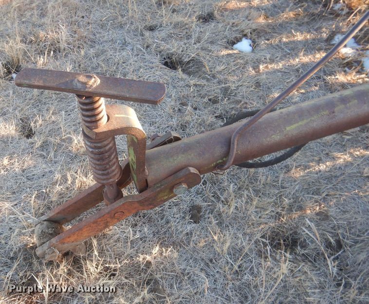 image for item HQ9562 John Deere  tandem disk