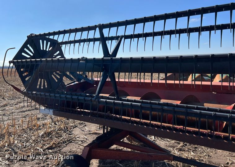 image for item ID9250 1995 Case IH 1020  flex head