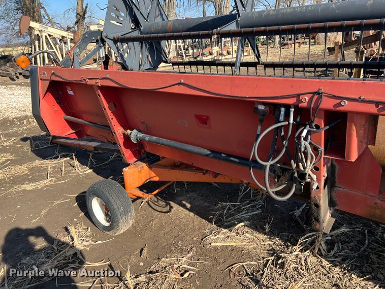 image for item ID9250 1995 Case IH 1020  flex head