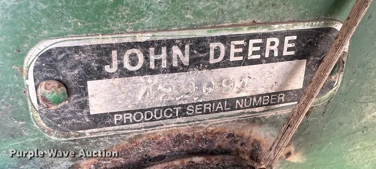 image for item ID9251 John Deere 853A  all-crop head