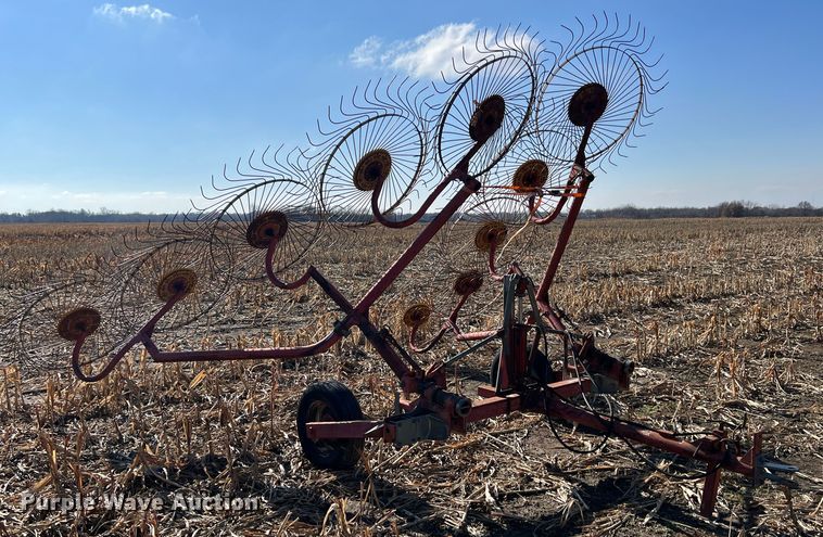 image for item ID9252 Hay rake