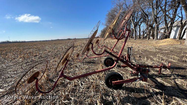 image for item ID9252 Hay rake