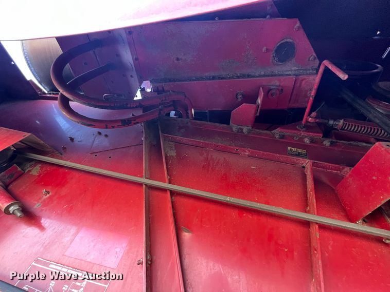 image for item ID9253 1994 Case IH 1688  RWA combine