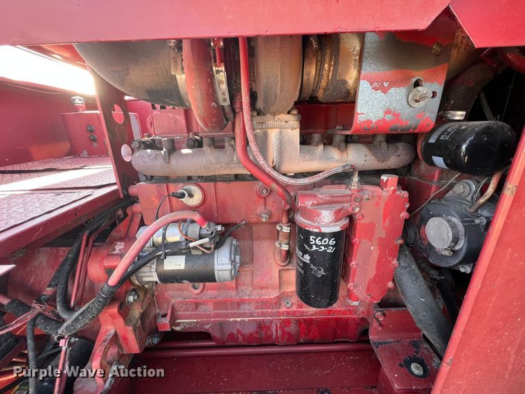 image for item ID9253 1994 Case IH 1688  RWA combine