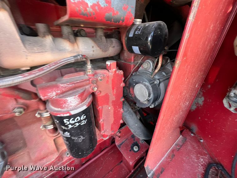 image for item ID9253 1994 Case IH 1688  RWA combine