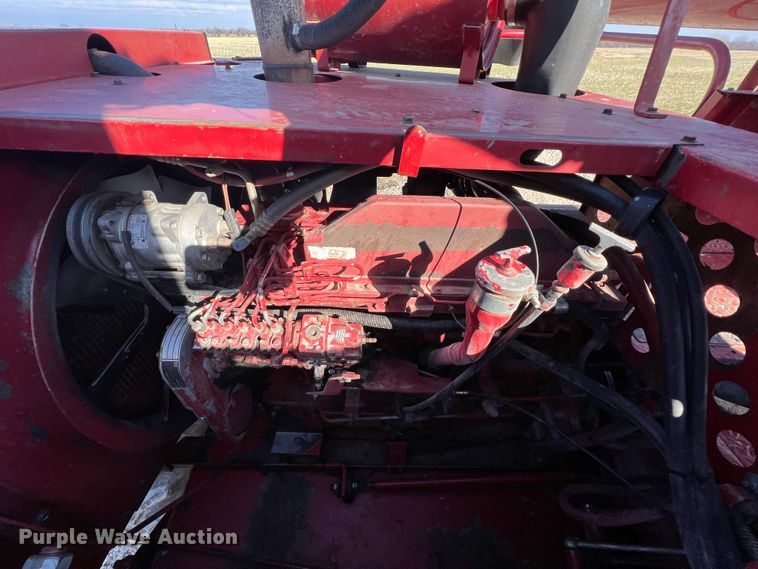 image for item ID9253 1994 Case IH 1688  RWA combine