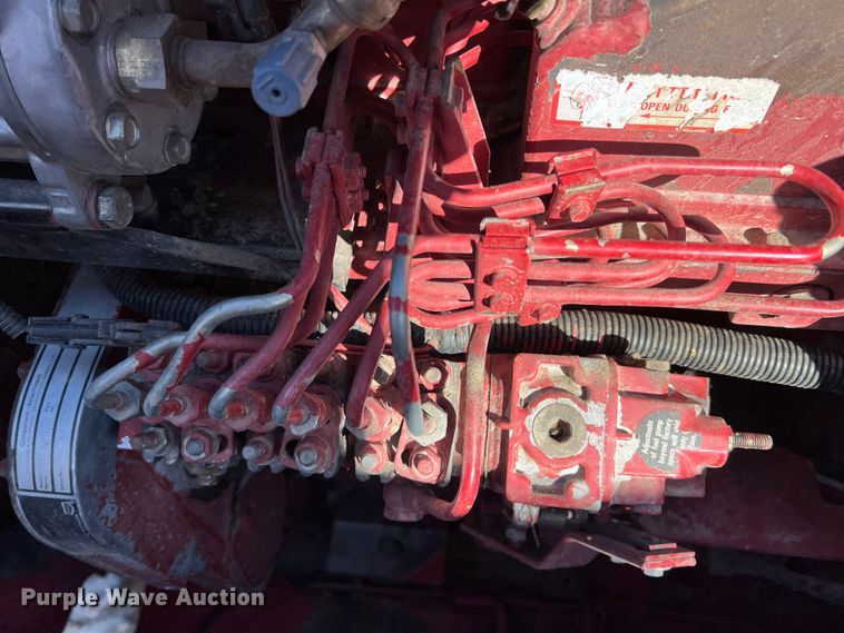 image for item ID9253 1994 Case IH 1688  RWA combine