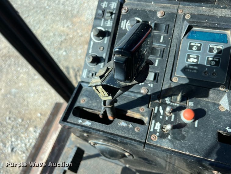 image for item ID9253 1994 Case IH 1688  RWA combine