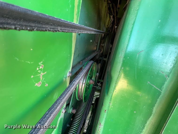 image for item ID9259 1979 John Deere 8820  combine