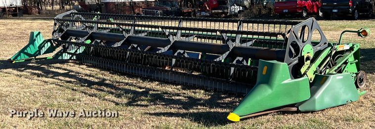 image for item ID9260 1998 John Deere 925  flex head