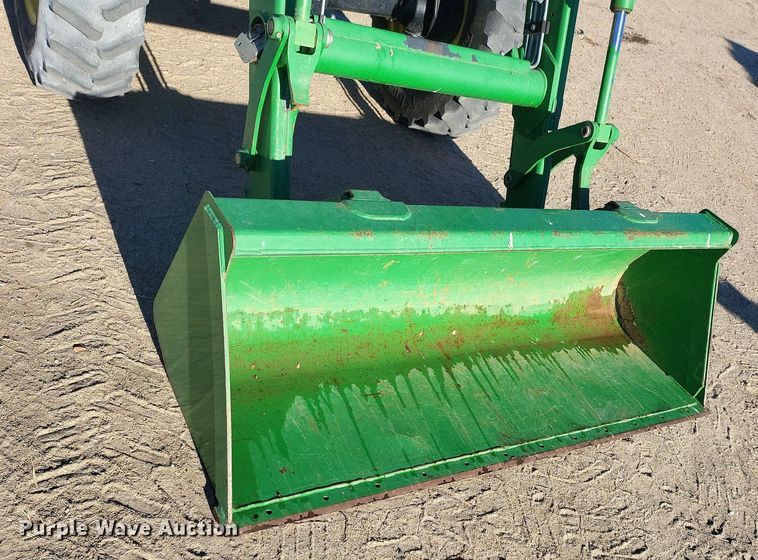 image for item IU9902 2010 John Deere 5101E  MFWD tractor