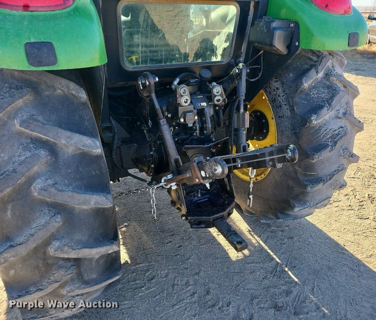 image for item IU9902 2010 John Deere 5101E  MFWD tractor