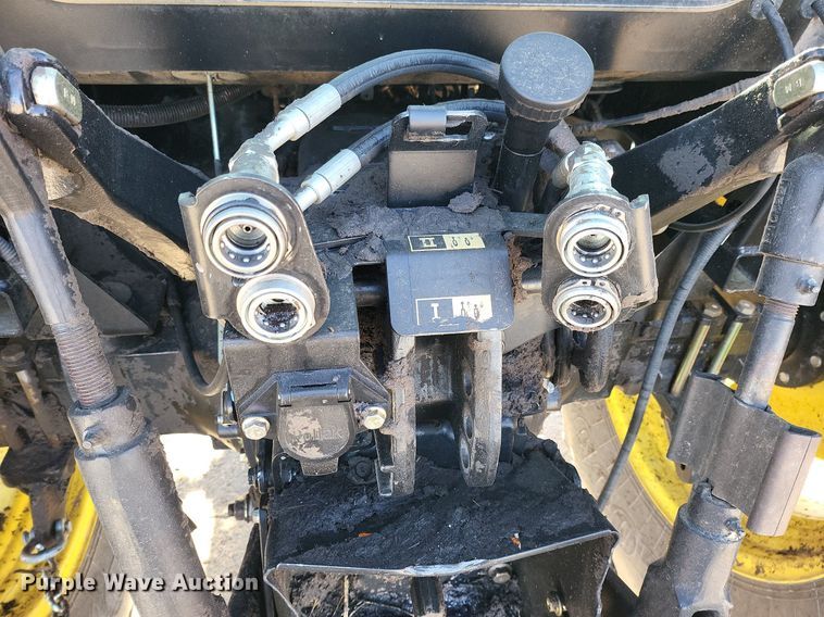 image for item IU9902 2010 John Deere 5101E  MFWD tractor