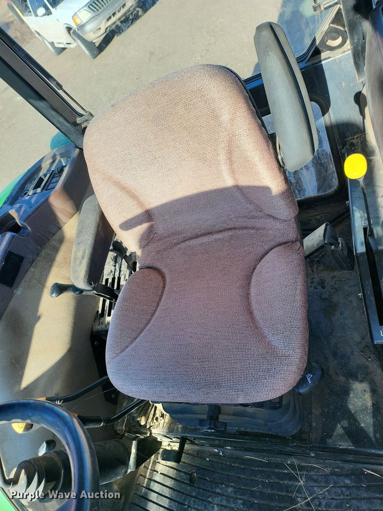 image for item IU9902 2010 John Deere 5101E  MFWD tractor