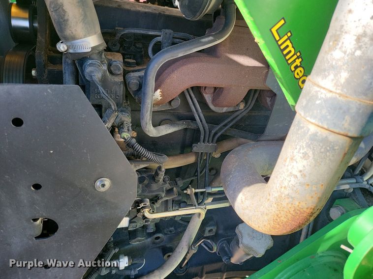 image for item IU9902 2010 John Deere 5101E  MFWD tractor