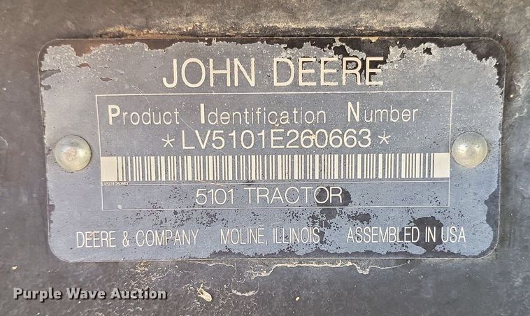 image for item IU9902 2010 John Deere 5101E  MFWD tractor