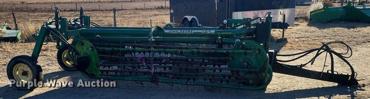 image for item IU9904 John Deere 705  hay rake