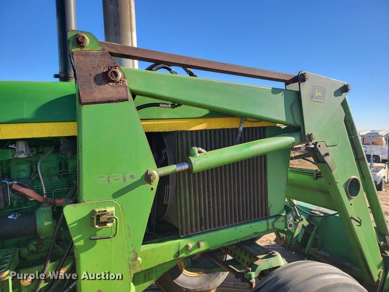 image for item IU9918 1976 John Deere 4630  tractor