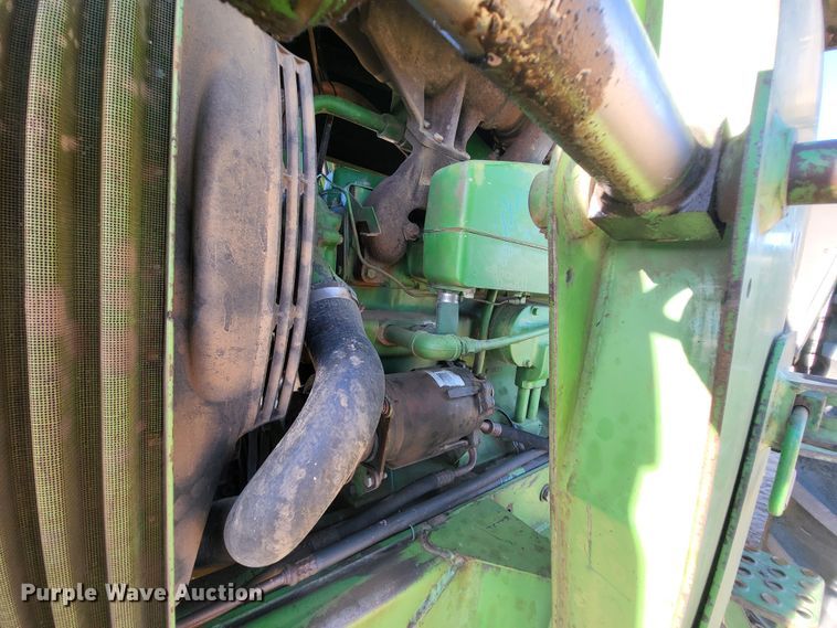 image for item IU9918 1976 John Deere 4630  tractor