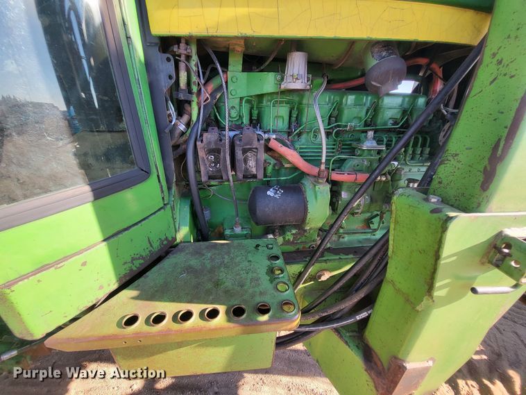 image for item IU9918 1976 John Deere 4630  tractor