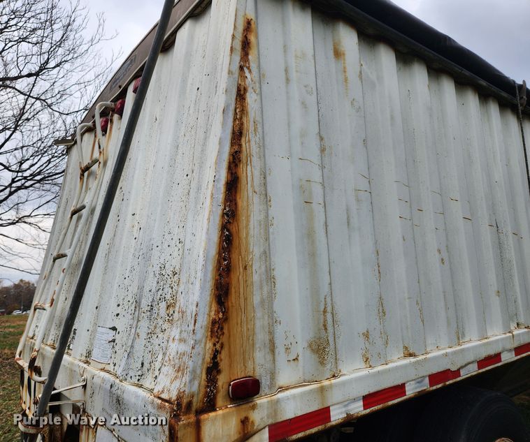 image for item JB9754 2001 Jet  grain trailer