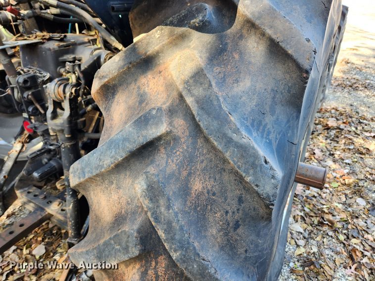 image for item JB9759 1995 White 6105  MFWD tractor