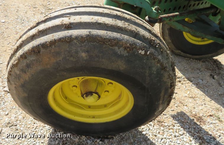 image for item JC9276 1977 John Deere 4630  tractor