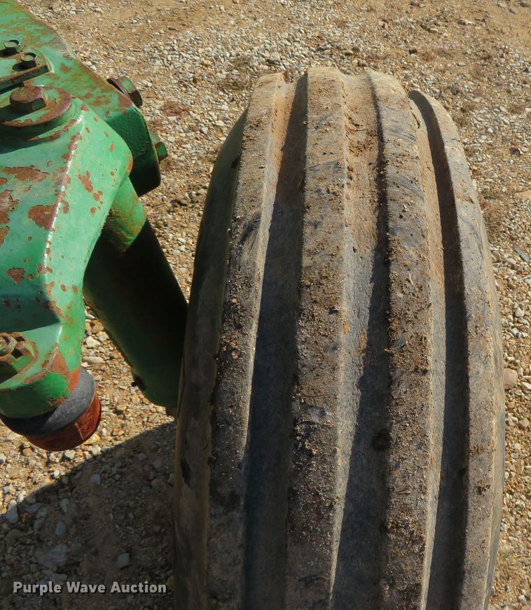 image for item JC9276 1977 John Deere 4630  tractor