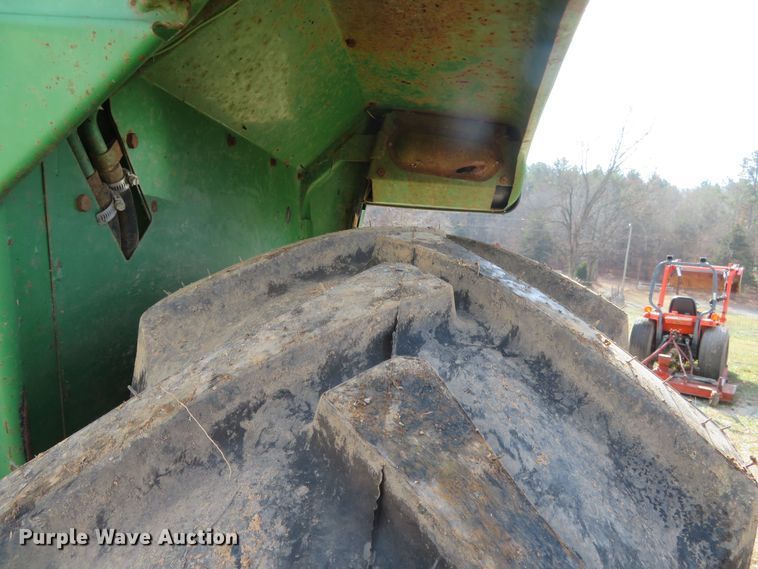 image for item JC9276 1977 John Deere 4630  tractor